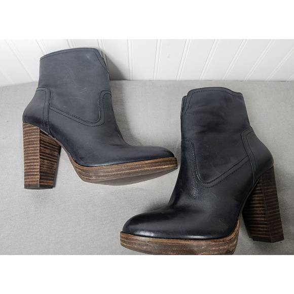 Lucky Brand Womens Boots 8.5 Leather Black‎ Heels Classic Office Date Night - Picture 6 of 6